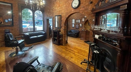 Hairroom & Co image 3