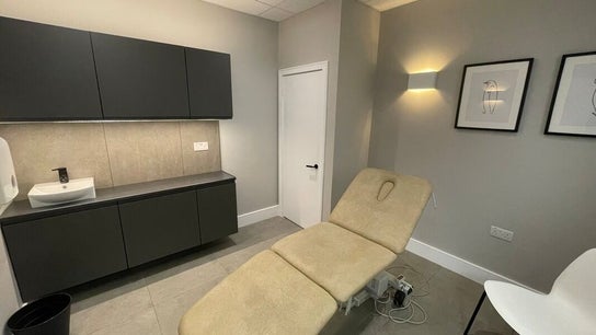 Massage by Adrienne/Therapy Spaces South Wimbledon