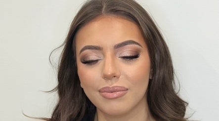 Talia Khalil Makeup – kuva 3