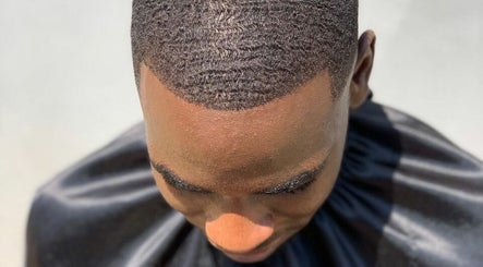 REEZY FADES image 2