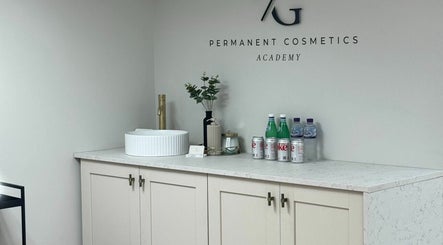 Annie Green Permanent Cosmetics image 2