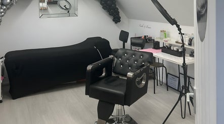 Halo Beauty Studio, bild 2