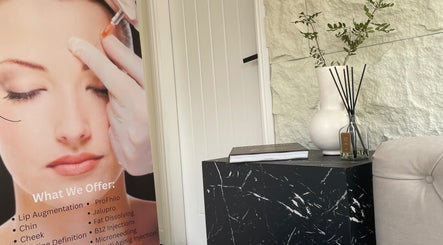 Gambar Kolcheva Skin & Laser Clinic 3