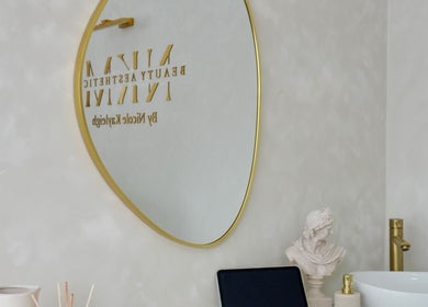 Elegant mirror and decor at By Nicole Kayleigh, Fleetwood, England, GB. Modern and luxurious aesthetics.