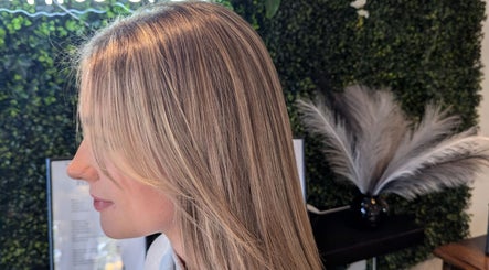 Bex at Lillywhite & Co., bilde 3