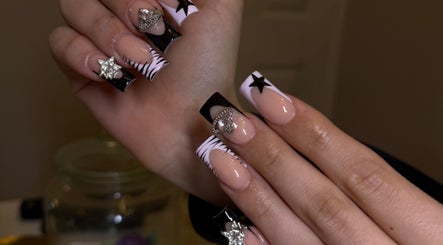Nails by Mollie imej 2