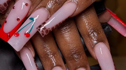 Nails by Mollie imej 3