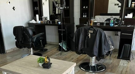 Barber shop mens cuts