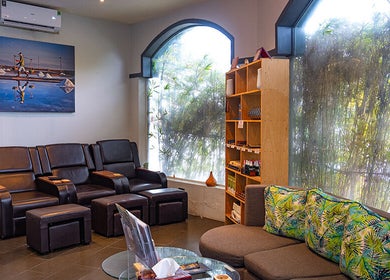 Comfortable lounge at Pure Vietnam Beauty and Spa, Thành phố Nha Trang, Khánh Hòa, VN, with elegant decor.