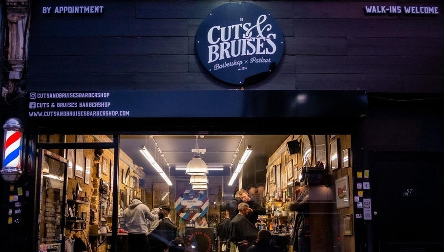 Cuts & Bruises Barbershopの画像：1