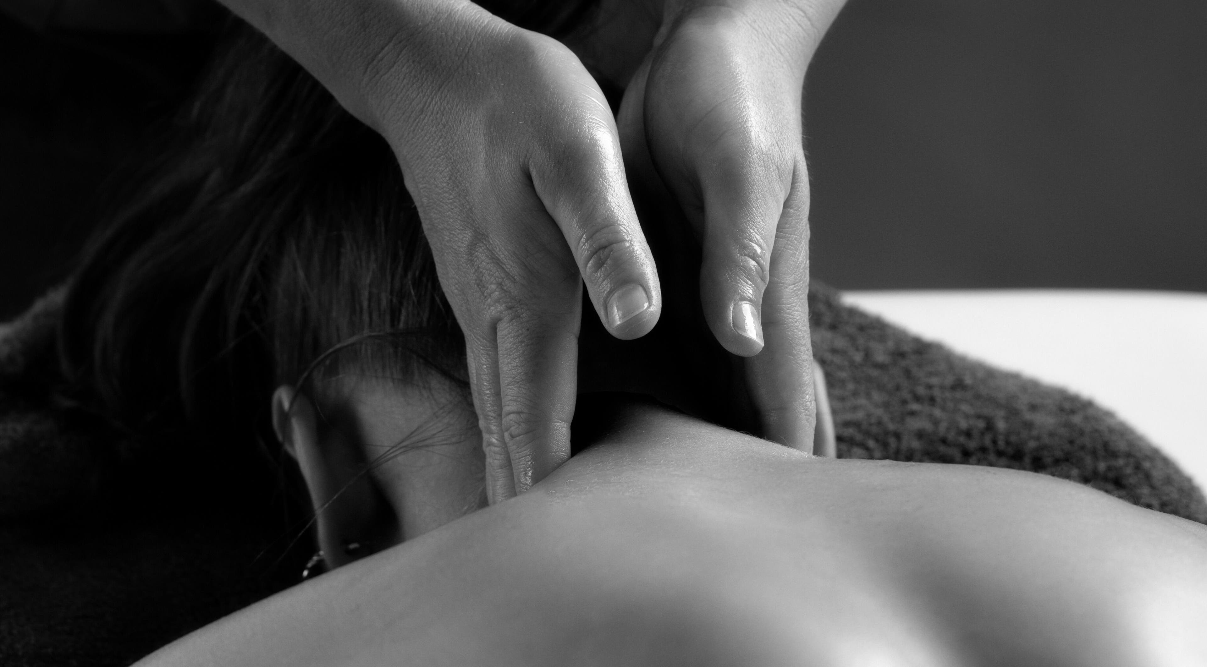 Relaxing massage at Shërimi Massage Hoedspruit in Hoedspruit, Limpopo, ZA. Experience calm and rejuvenation.