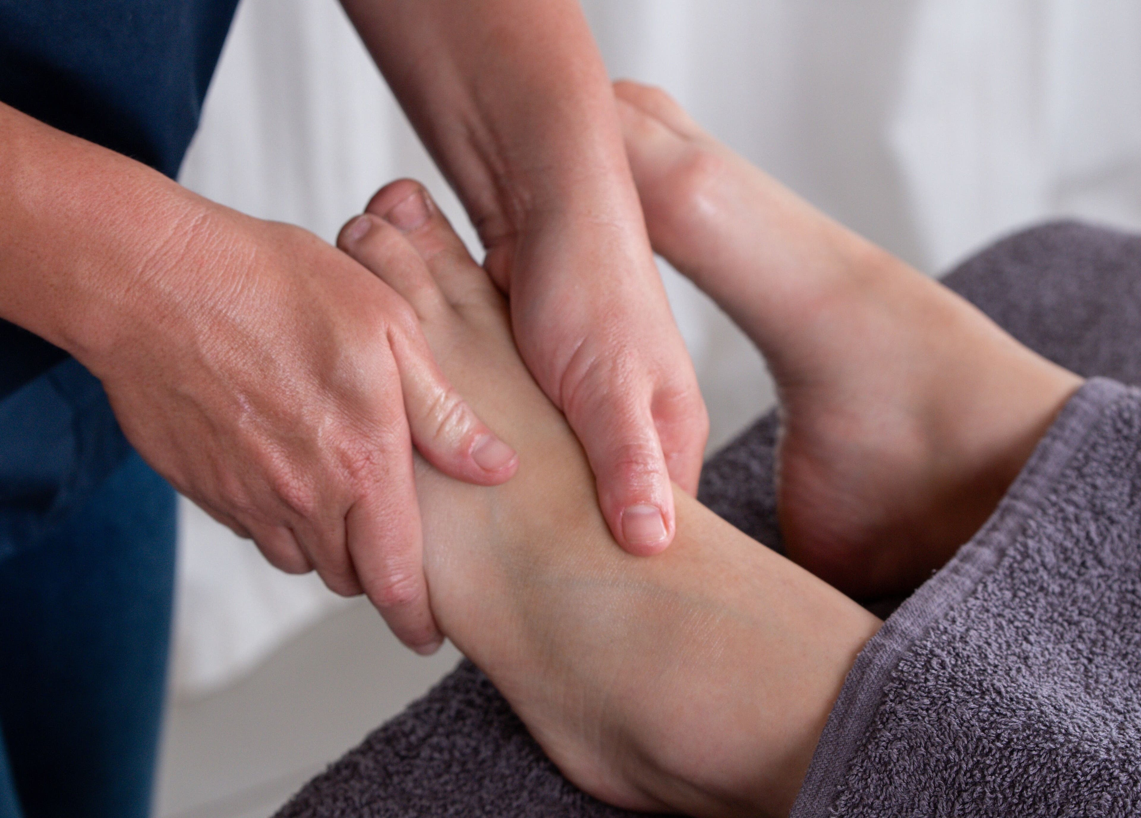 Foot massage therapy at Shërimi Massage Hoedspruit, Hoedspruit, Limpopo, ZA for relaxation and wellness.