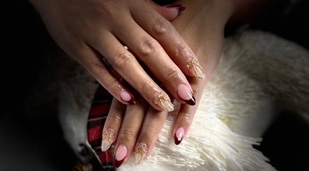 NESSIE - Awesome Nails & Spa