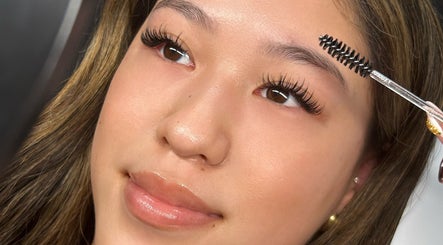 Lashes With Cece