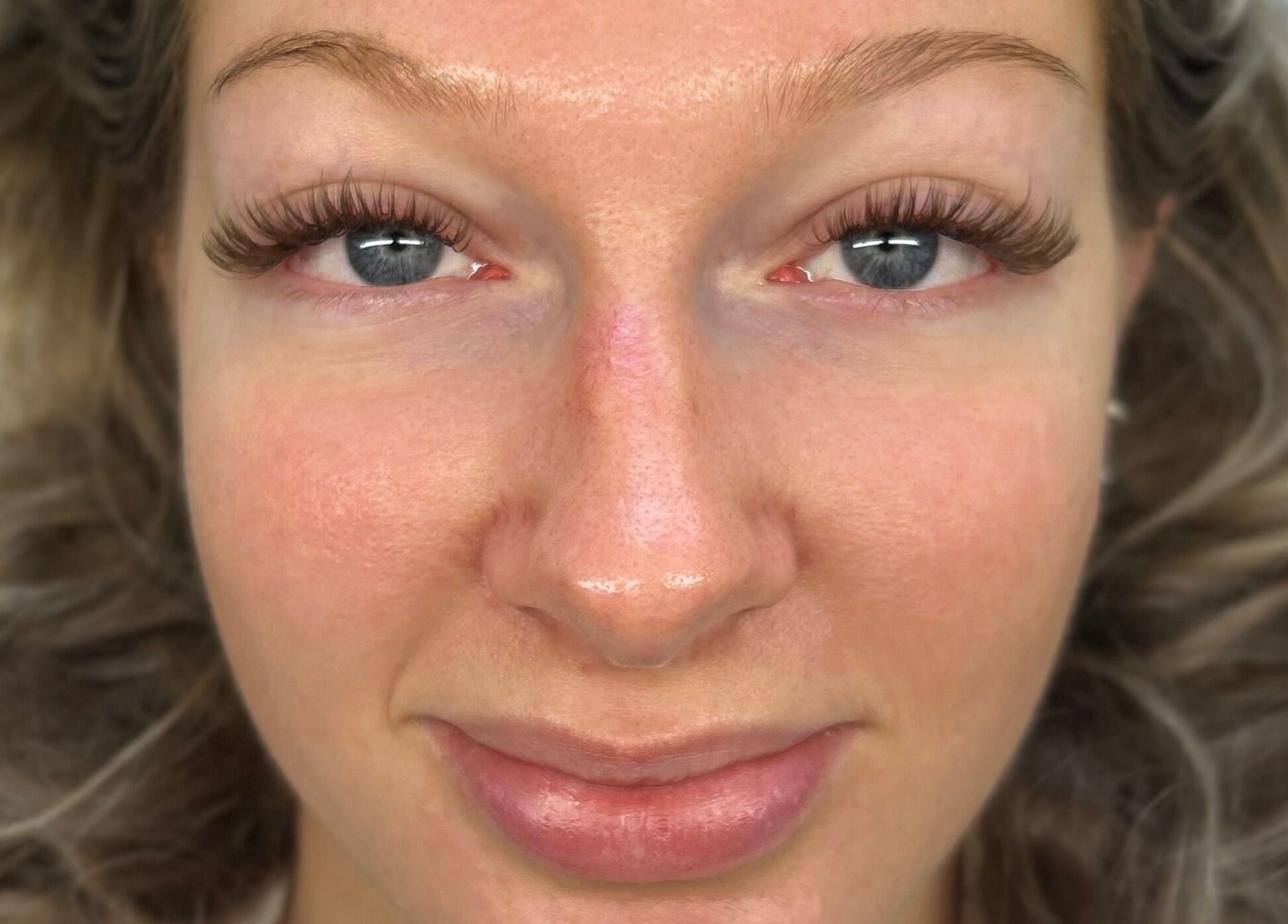 Close-up of lush eyelashes at CeLuxe Aesthetics in Southport, Queensland, AU, enhancing natural beauty.