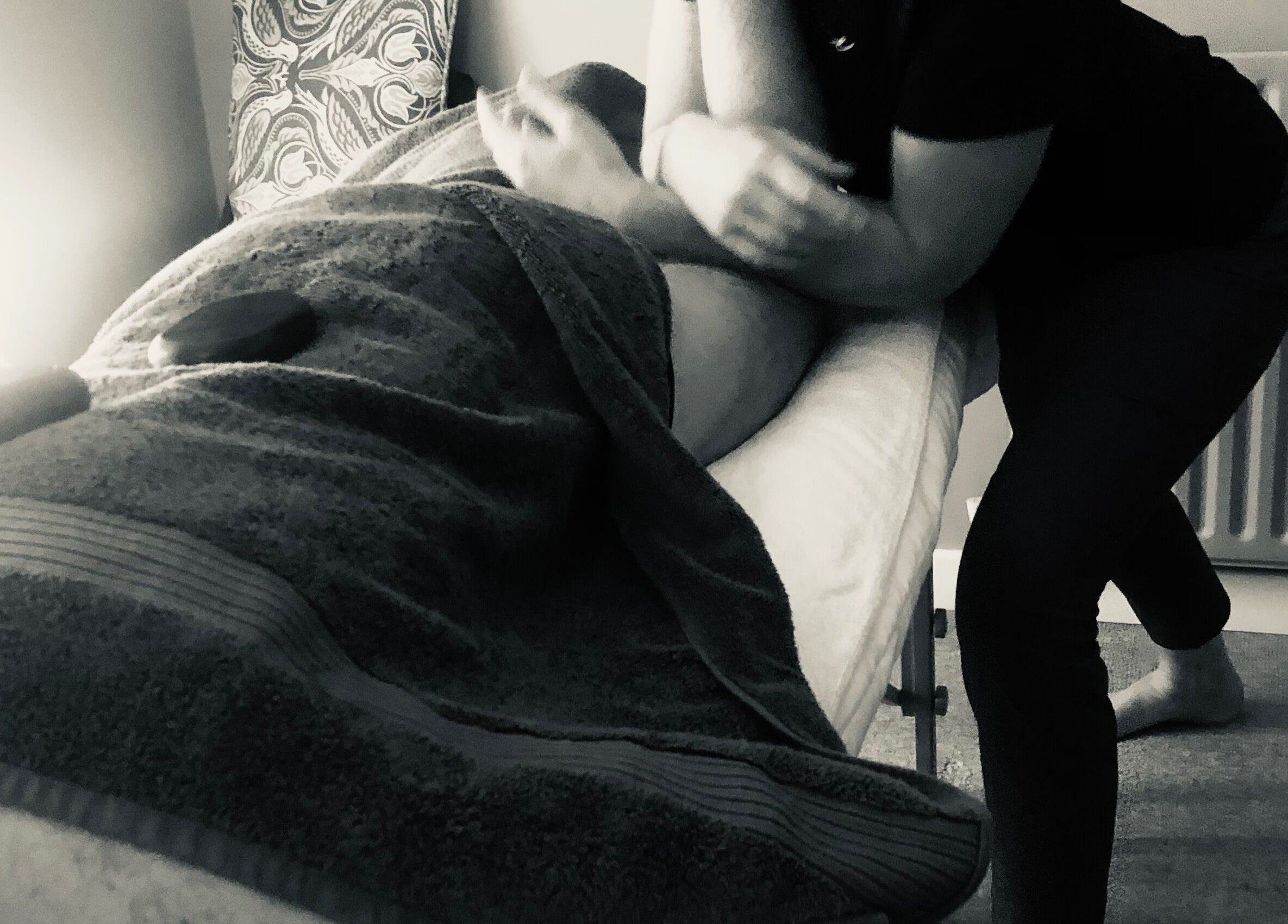 Relaxing massage at Apple Lodge Therapies, Redditch, England, GB. Cozy atmosphere enhances wellness experience.