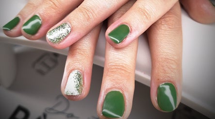 Mimi Nail's image 2