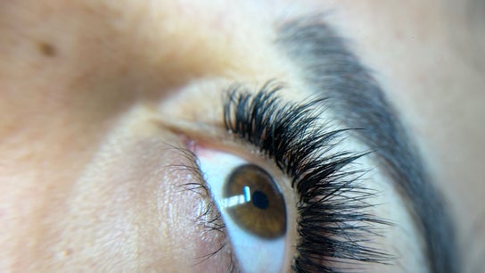 Tay Beautiful Lashes