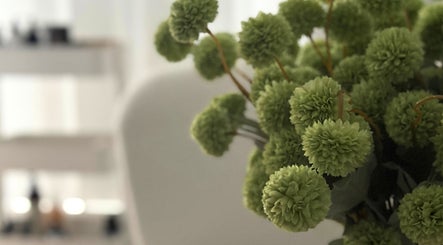 Green floral arrangement at The Skin & Soul Spa, Eastgardens, New South Wales, AU. A touch of natural elegance.
