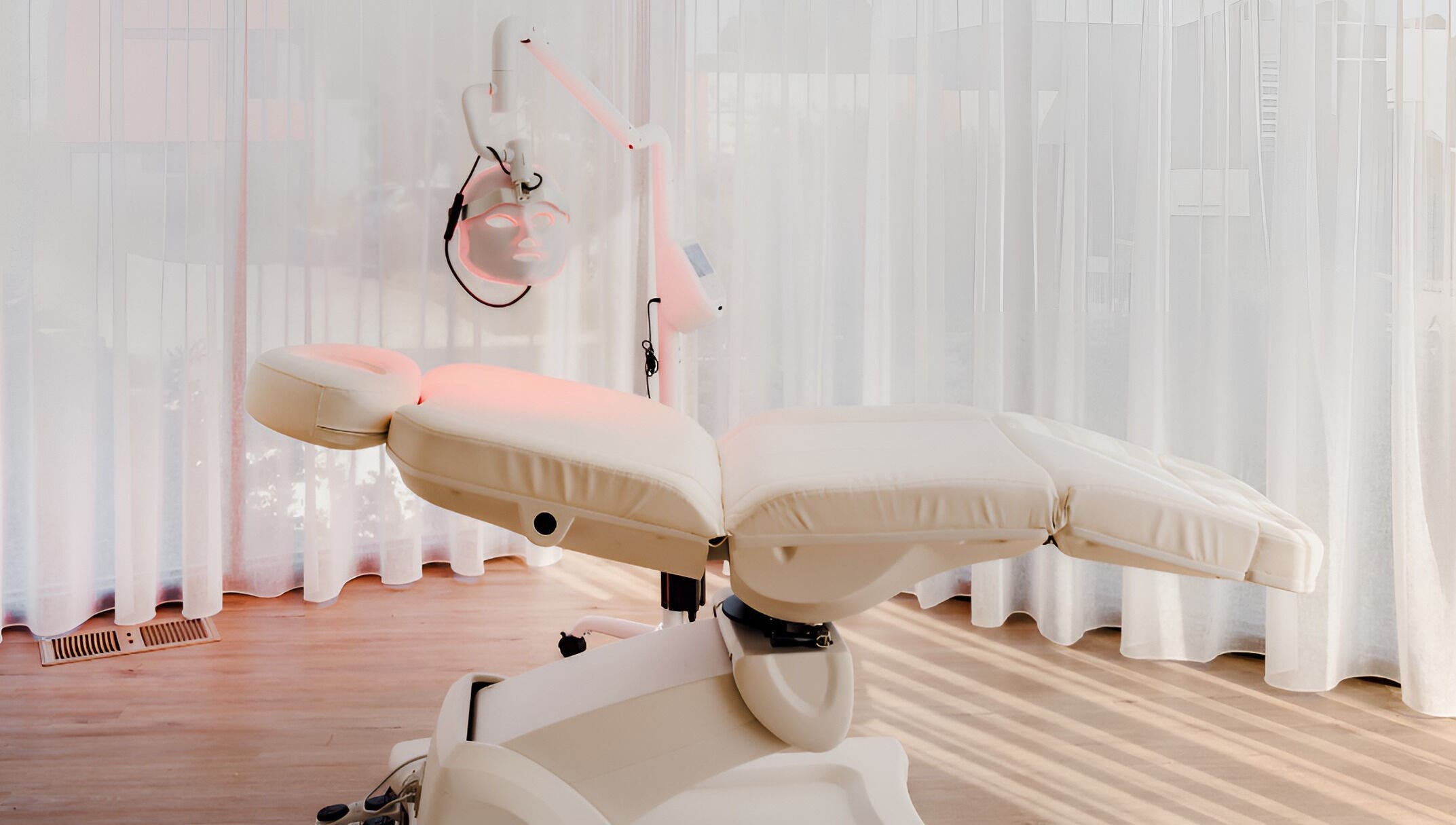 Luxurious spa bed in tranquil setting at Your Aesthetic, Berwick, VIC, AU, perfect for relaxation.