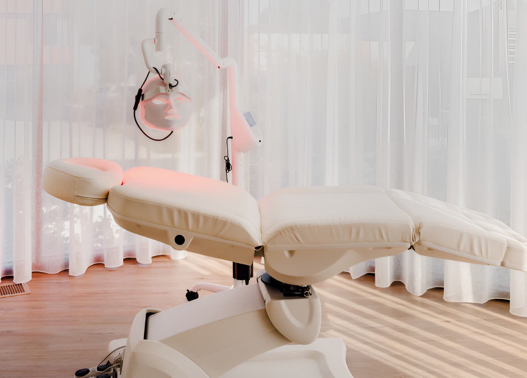 Luxurious spa bed in tranquil setting at Your Aesthetic, Berwick, VIC, AU, perfect for relaxation.