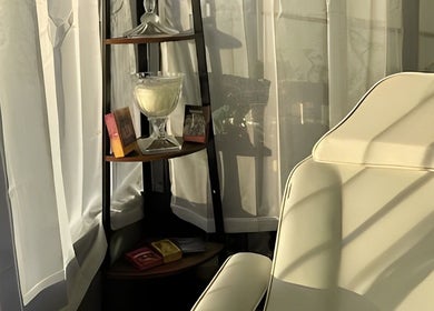 Elegant relaxation chair and decor at The Slimming Lounge, Parramatta, New South Wales, AU.