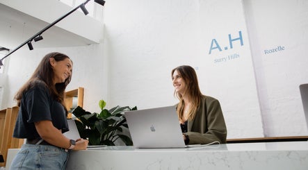 Image de A.H Salon Rozelle 2