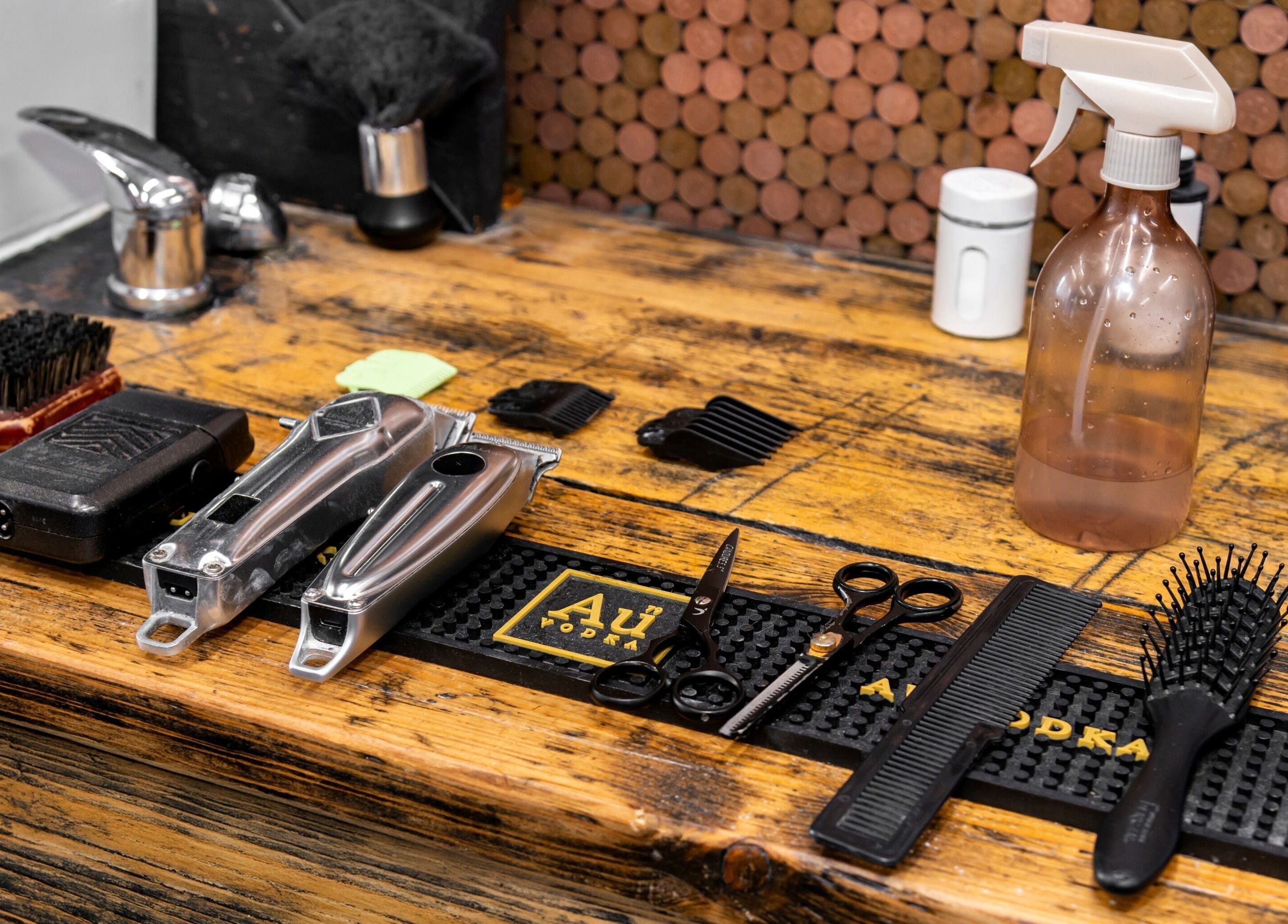 Barber tools neatly arranged at Skins & Needles Barbers in Middlesbrough, England, GB.