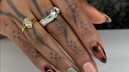 Tila Nails