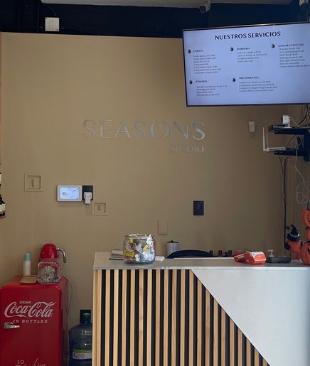 Image de Seasons Studio 2