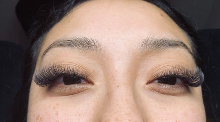 Natural Lash Studio