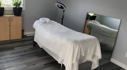 Rex Spa & Studio - Saskatoon