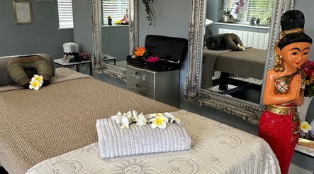 A&S holistic Thai massage image 2