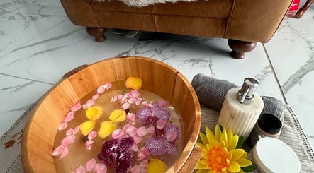 A&S holistic Thai massage image 3