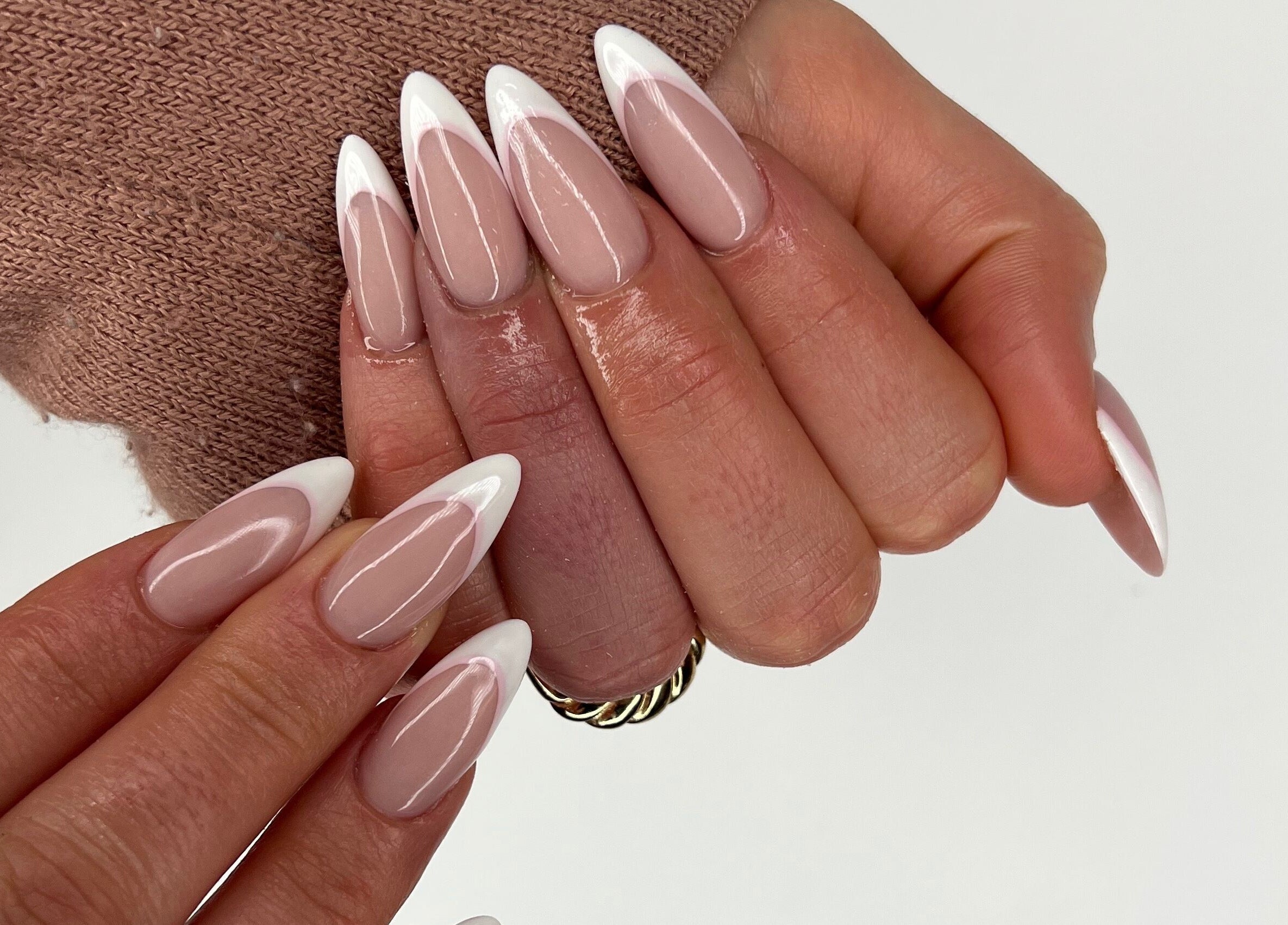 Elegant French manicure by Kate the Nailtech in Melbourne, Victoria, AU. Stylish nails for a perfect look.