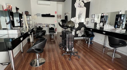 Oxygeni Hair Australia image 2