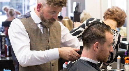 Guappo Hair Design