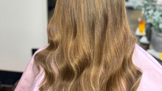 La Bella Hair Extensions & Beauty