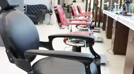Cayenne Gents Salon -Inter Continental Abu Dhabi image 3