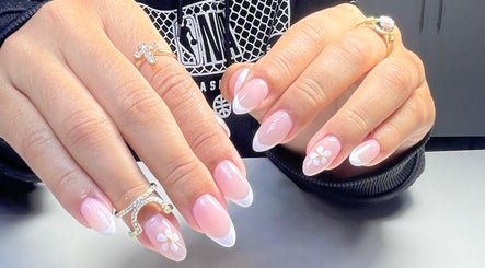Nailzone