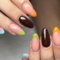 nineteen nails spa