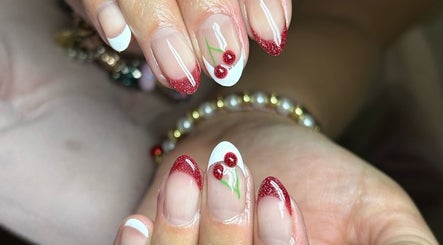 nineteen nails spa – kuva 2