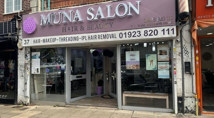 Muna Salon 1