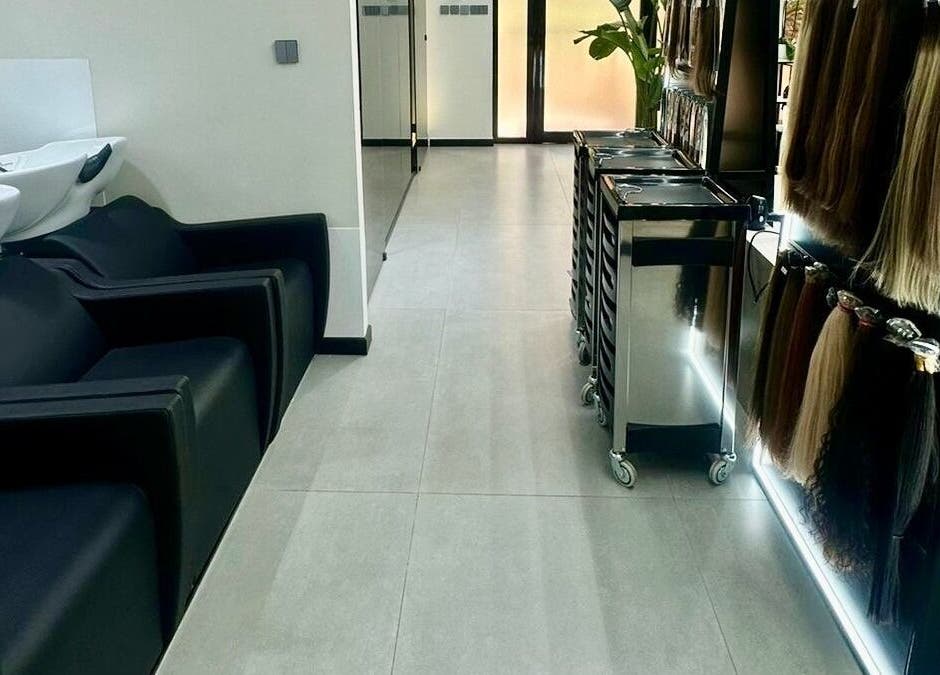 Modern hair wash and styling area at Mike's Beauty Lounge, أبو ظبي, أبو ظبي, AE with sleek decor.