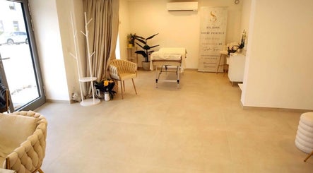 Espace lumineux et élégant chez MV Beauty, embourg, Région Wallonne, BE, offrant un confort exceptionnel.