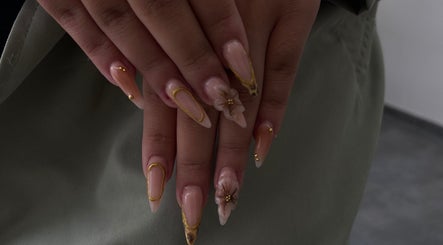 DuoGlamNails