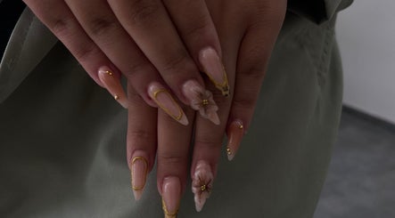 DuoGlamNails