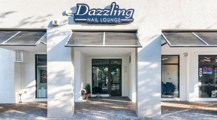 Dazzling Nail Lounge изображение 3