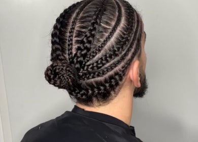 Tresses africaines réalisées chez Hair by k, Bonnières-sur-seine, Île-de-france, FR.