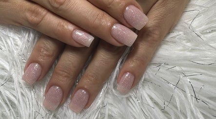 Paola Nails image 3